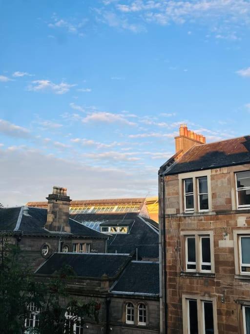 Cozy Apartment In Central Edinburg Exteriör bild